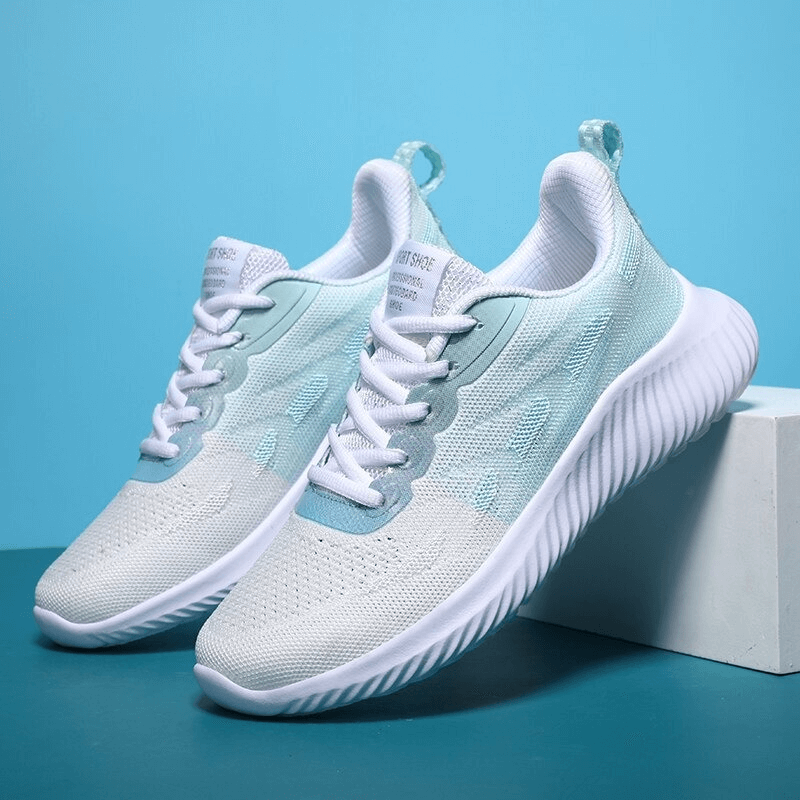 Lightweight women's breathable running shoes in blue and white, perfect for fitness with a quick-drying mesh upper and EVA outsole.